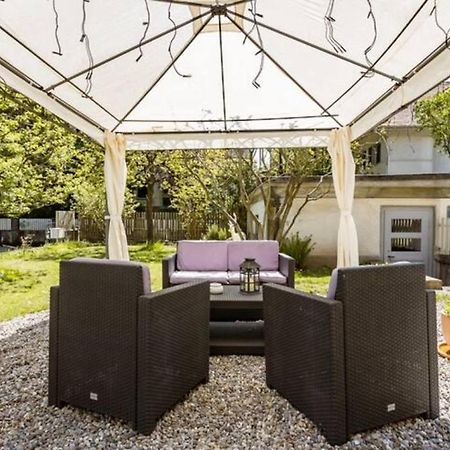 Max Aviation Villa & Apartments Bern Bagian luar foto
