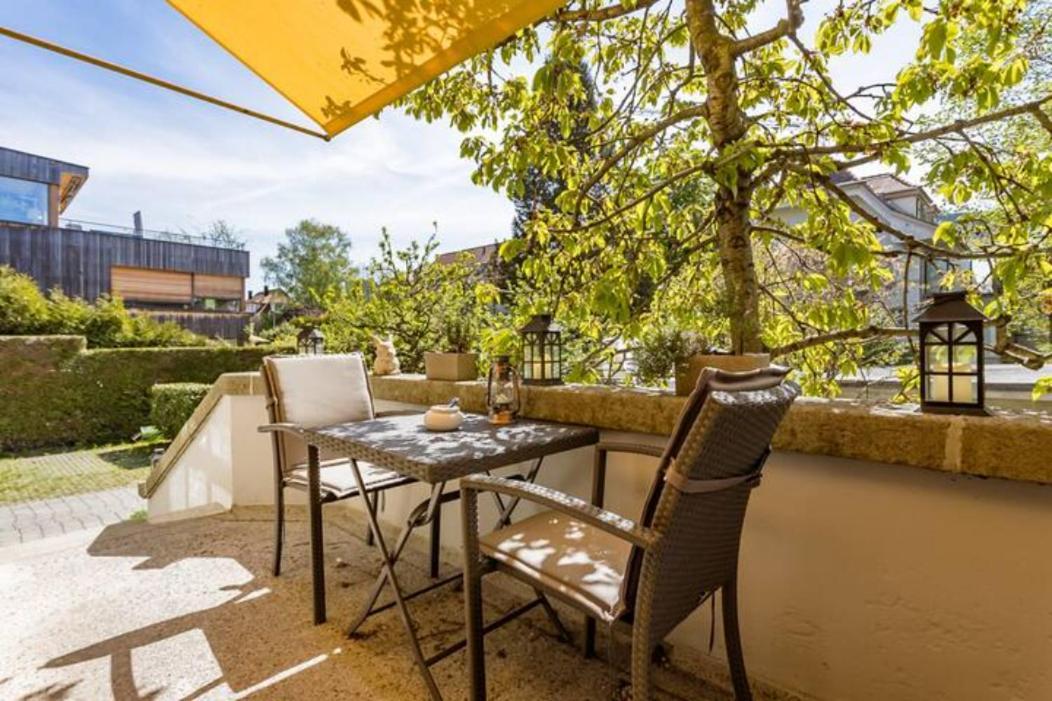 Max Aviation Villa & Apartments Bern Bagian luar foto