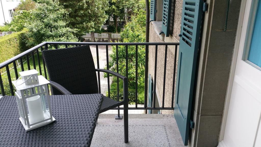 Max Aviation Villa & Apartments Bern Bagian luar foto